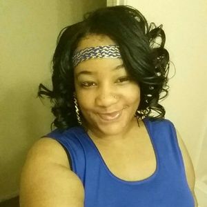 Meet your Posher, Keisha