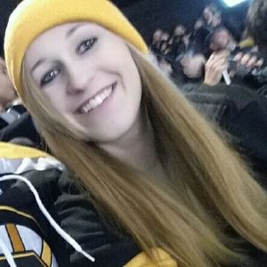 Meet your Posher, Jenn