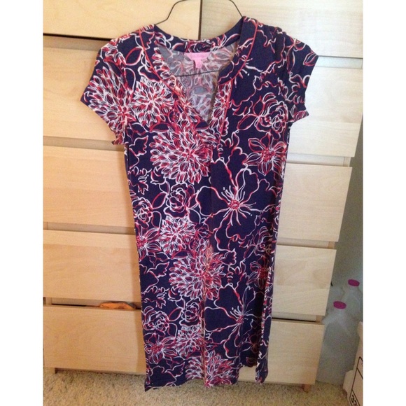 EUC XS Lilly Pulitzer Lined and Vines Tshirt Dress