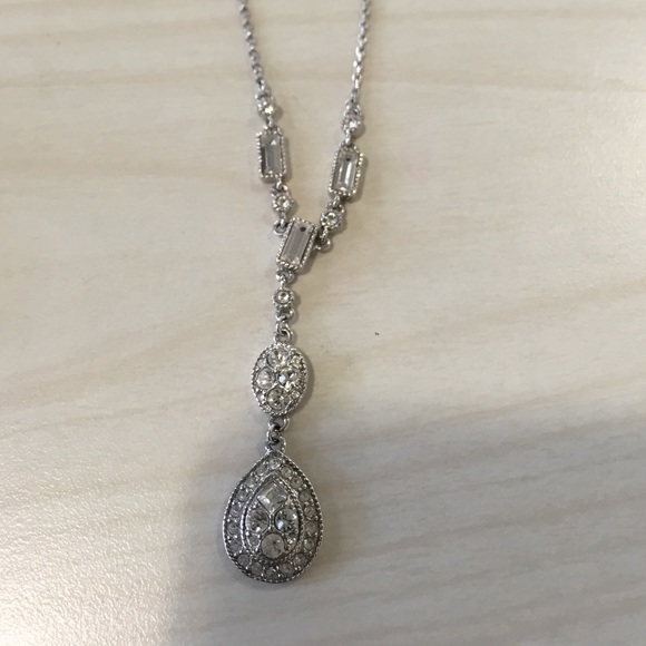 Givenchy Orbital pendant