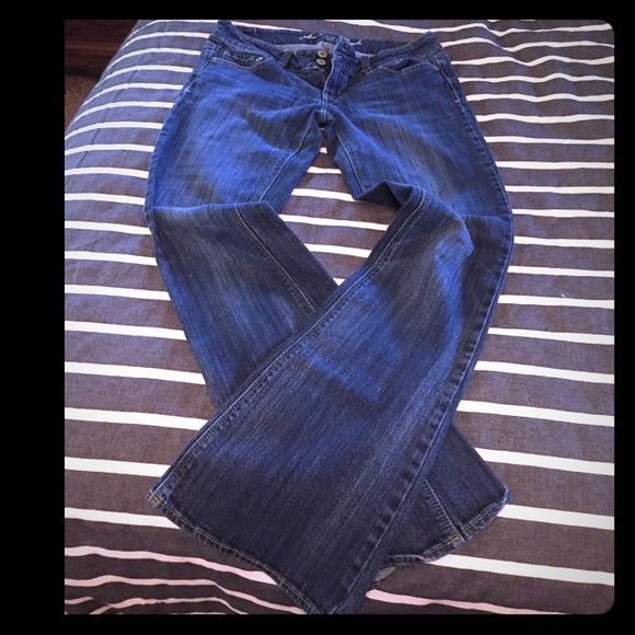 AE artist jeans