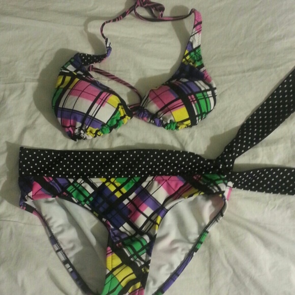 MULTI COLOR SWIMSUIT