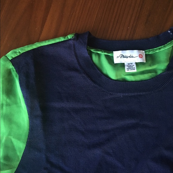 Blue and green shirt - Picture 2 of 2