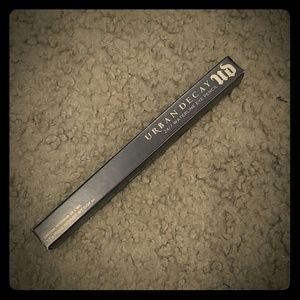 BRAND NEW. Urban Decay 24/7 Waterline Eye Pencil