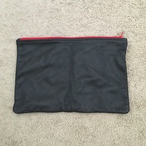 American Apparel Medium Leather Carry All Pouch