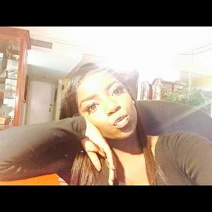 Meet your Posher, Sabrina