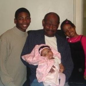 Meet your Posher, Kasandra