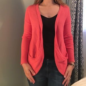 Long sleeved pink American Eagle slouchy cardigan