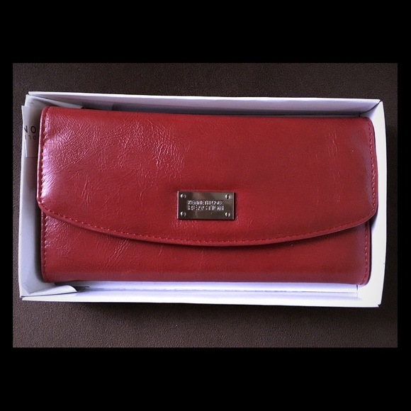 Kenneth Cole red wallet
