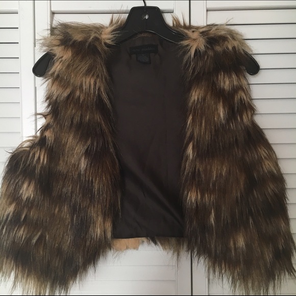 Steve Madden fur vest