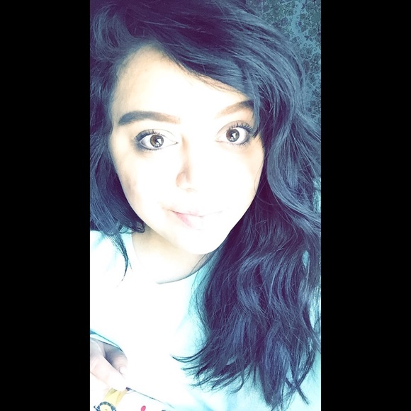 Meet your Posher, Meagan - Picture 1 of 1