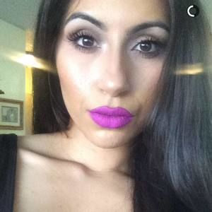 Meet your Posher, Nadia