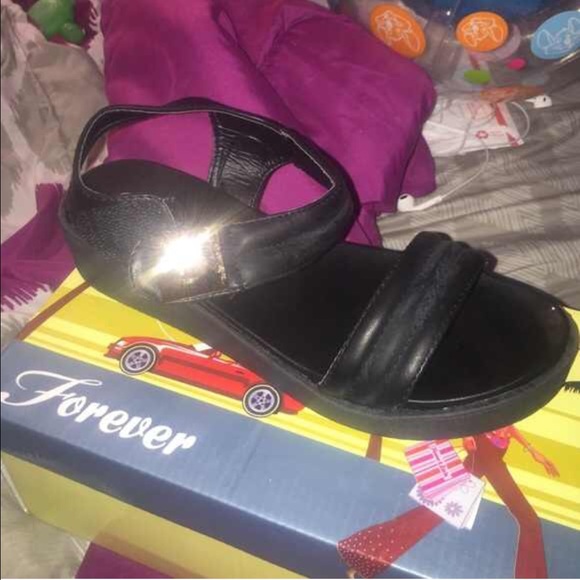 Women sandals ! 🔴Summer sale 5% off☀️