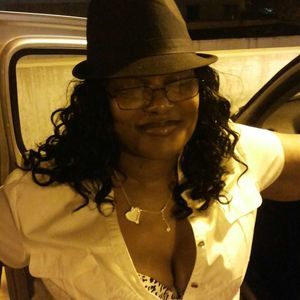 Meet your Posher, Joyce