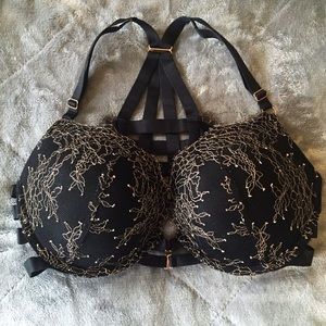 Victoria's Secret Very Sexy Push-Up