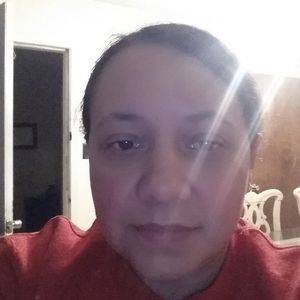 Meet your Posher, Isaura