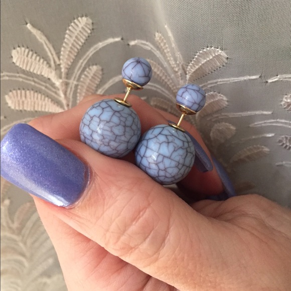 2/$15 Powder Blue Matrix Double Side Earrings - Picture 2 of 4