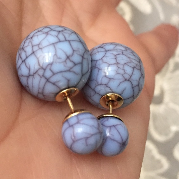 2/$15 Powder Blue Matrix Double Side Earrings - Picture 4 of 4
