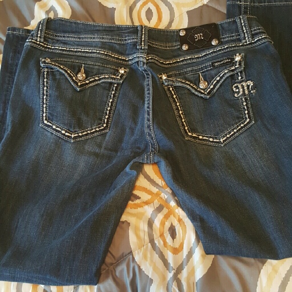 Easy Straight Miss Me Jeans