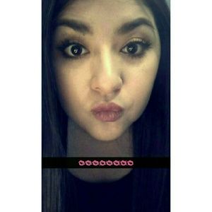 Meet your Posher, Paloma