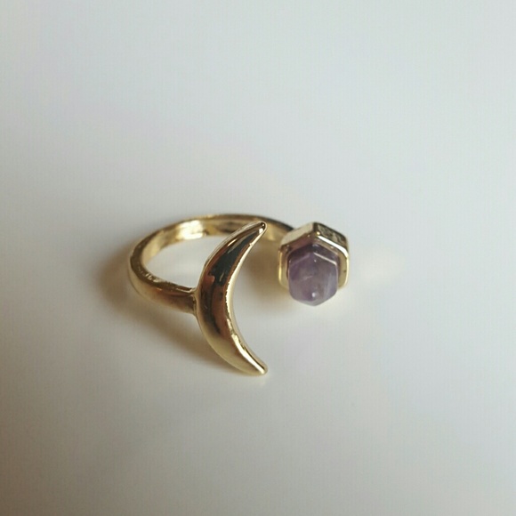 Adjustable Amethyst Moon ring - Picture 4 of 4