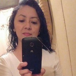 Meet your Posher, Paola