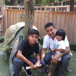 Meet your Posher, Artemio