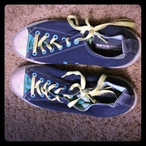 Super cute converse