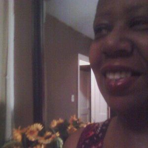 Meet your Posher, Delia