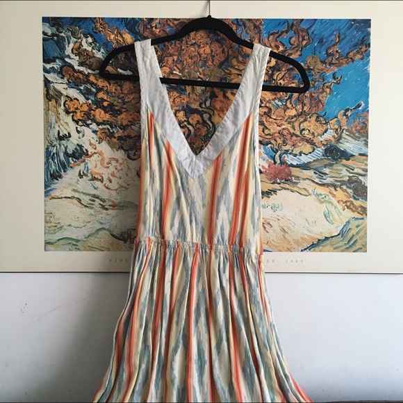 • Summer Lace-Up Back Dress •