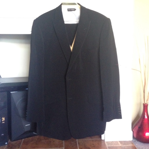 Suit (coat, pants, vest)