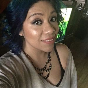 Meet your Posher, Lilly