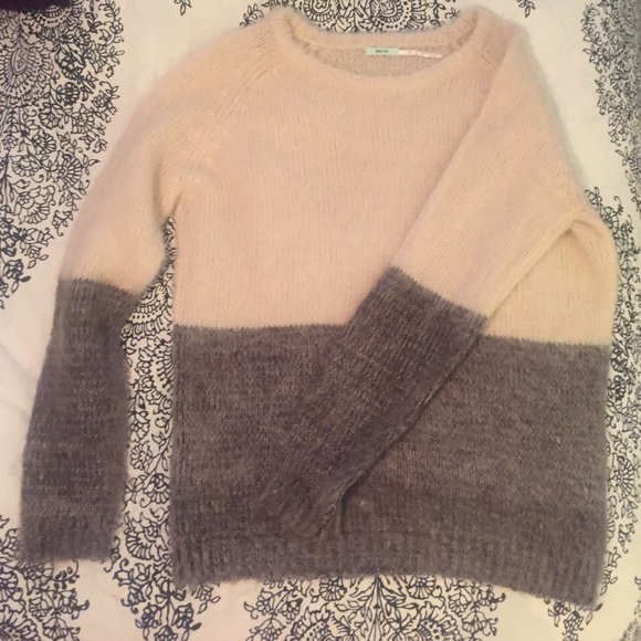 kimchi blue sweater
