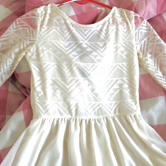 AZTEC PRINT OVERLAY DRESS - Picture 2 of 3