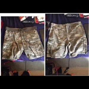 Make camo shorts