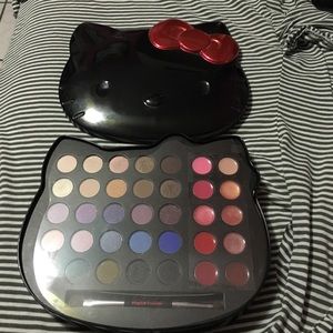 Hello Kitty Eyeshadow and Lip Gloss Palette