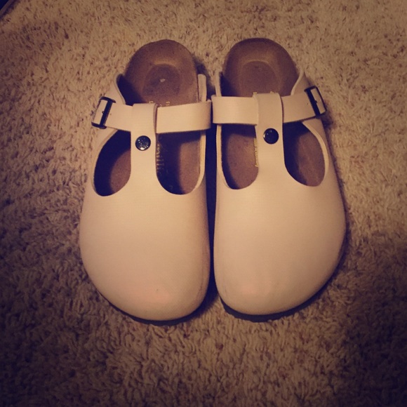 Super cute Birkenstock Boston shoe