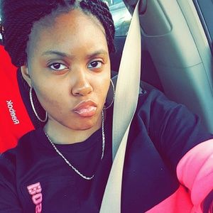 Meet your Posher, Oesha