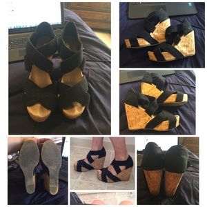 Volatile Black cork wedges