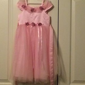 Girls dress