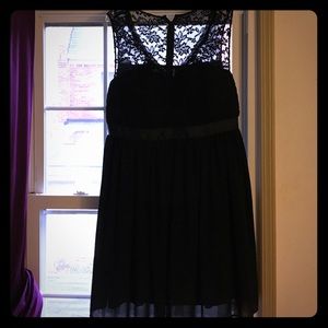 Wonderful lace torrid black dress.