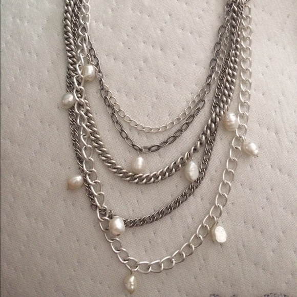 Stella & Dot necklace