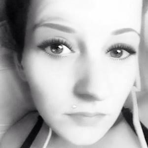 Meet your Posher, Lena