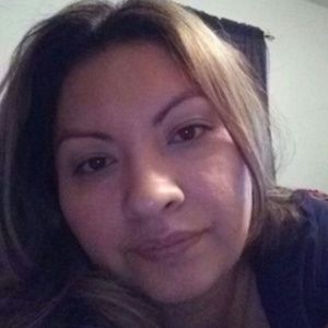 Meet your Posher, Roxanne