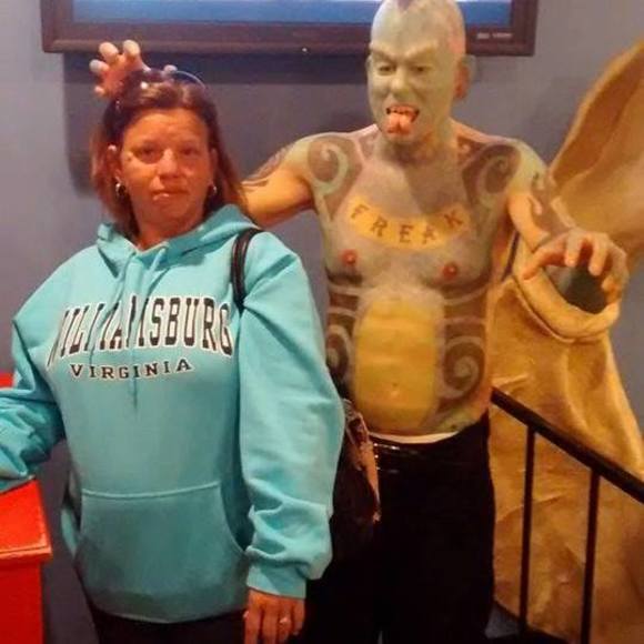 Meet your Posher, Chris. I