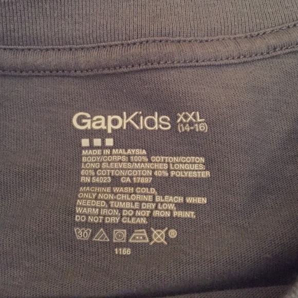 GAP shirt - Picture 2 of 4