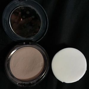 It Cosmetics Celebration Foundation