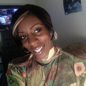 Meet your Posher, Martique