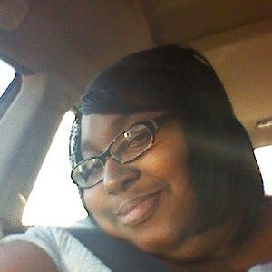 Meet your Posher, Katina