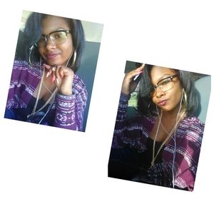 Meet your Posher, Leena